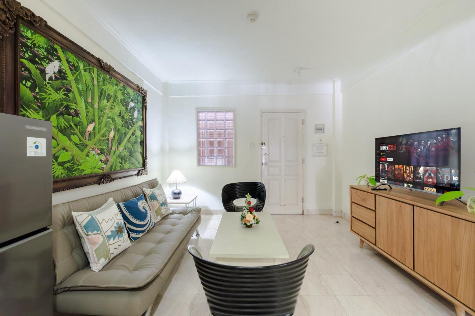Private Apartment 6244 At Jayakarta Residence 세미냑 외부 사진